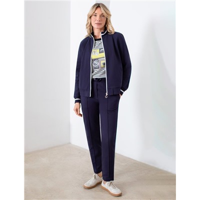 Бомбер среднего объема из футера двухнитки с эластаном