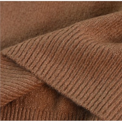 Женская трикотажный свитер