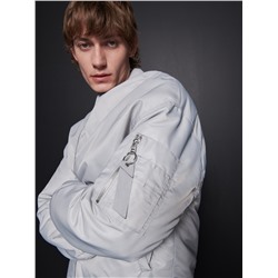 Куртка-бомбер оверсайз