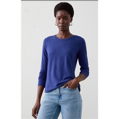 Timeless Long-Sleeve Crew-Neck T-Shirt