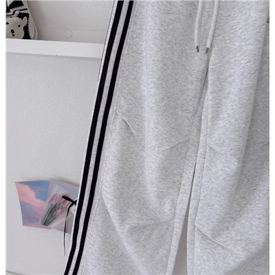 Тонкие спортивные штаны