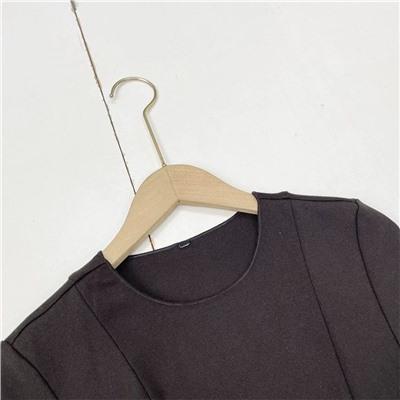 Женское трикотажное платье Onl*y приталенного силуэта, коллекция 25/26 года