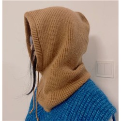 Девочки, капор рекомендую всем, очень классный, цена намного ниже качества)  вязка плотная, не растянутый как мне приходили на вб 🙈