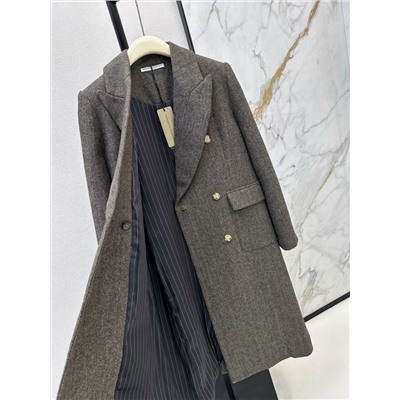 Шикарное длинное пальто высокого класса