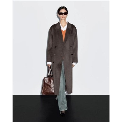 Элегантное двубортное шерстяное пальто  Massim*o Dutti