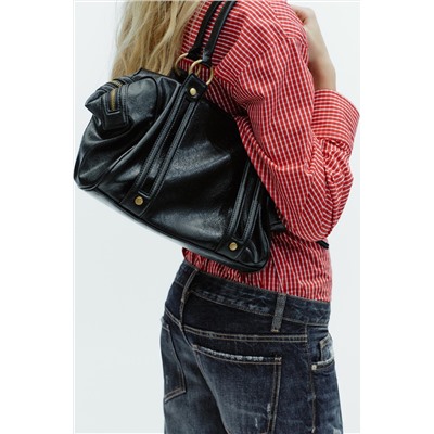 BOLSO DE HOMBRO DETALLES METÁLICOS