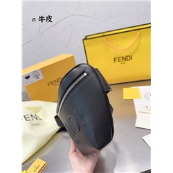 Поясная сумка Fend*i