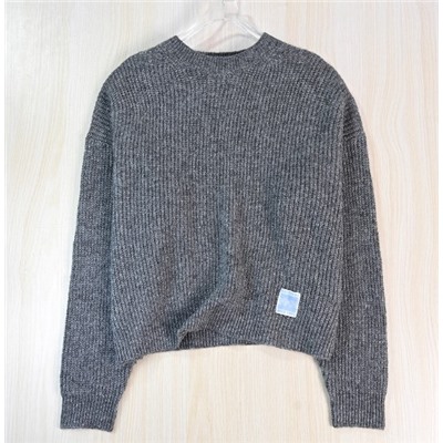 Женский трикотажный свитер