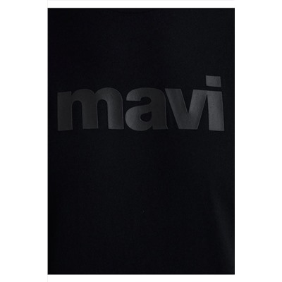 Mavi Logo Baskılı Siyah Tişört Slim Fit / Dar Kesim 065199-900