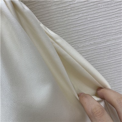 Новая модель шелковистого платья   Sel*f-portrai*t