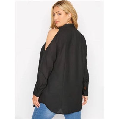 Cексуальная рубашка средней длины с открытыми плечами