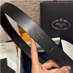 Классический мужской кожаный ремень  PRAD*A