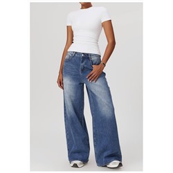 Облегающая женская футболка