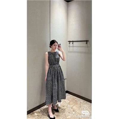 Распродажа max Mar