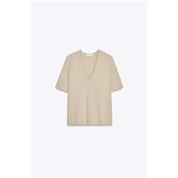 V-NECK T-SHIRT