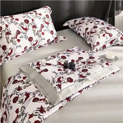 Скидки🎄Тенсель одеяло  100% тенсель плотность 80  наполнитель:100% бамбук размер: евро  одеяло:200-230см простыня:250-250см наволочки:50-70см-2шт