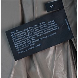 Женская стеганая куртка с капюшоном