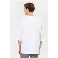 Erkek Beyaz Oversize Bisiklet Yaka Tişört