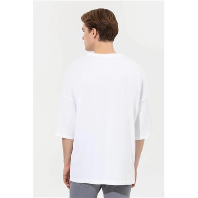 Erkek Beyaz Oversize Bisiklet Yaka Tişört