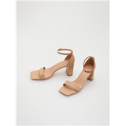 Sandalette mit Blockabsatz