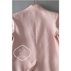 Женский костюм в очень нежных цветах  & Other Storie*s  - бренд, входящий в группу компаний H&*M  Экспорт