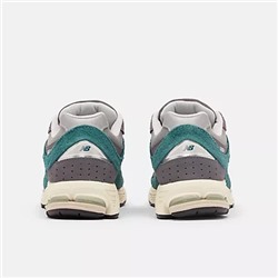 Unisex 2002R