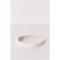 Diadema pelo bordado suizo blanco