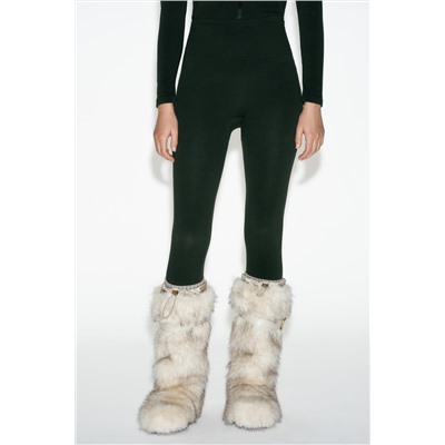 FAUX FUR BOOTS WITH STRAP SKI COLLECTION, CHARACTERISTICS