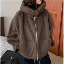 Курточка, размер единый. Как говорится от мала до велика 😂