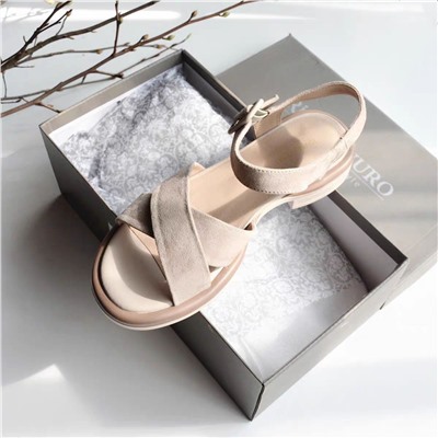 Сандалии в красивом бежевом цвете  БРАВУР*О