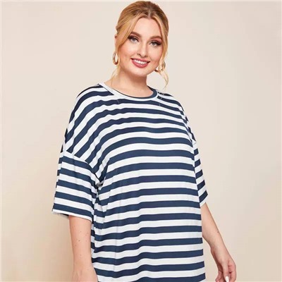 Женское платье в полоску Plus Size