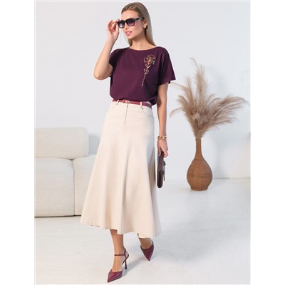 Нарядная футболка с блестящим принтом