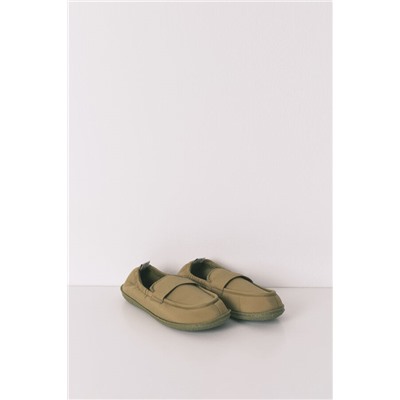 Zapatillas casa mocasín verde