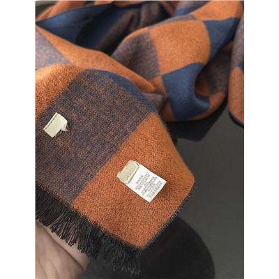 Шерстяной шарф унисекс, этикетки надрезаны