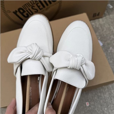 Женские лоферы