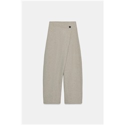 PANTALÓN CRUZADO BOTÓN