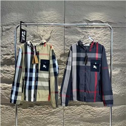 Осенняя куртка Burberry в классическом стиле Унисекс