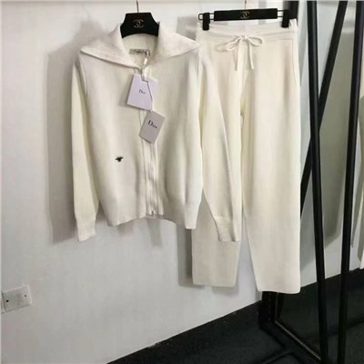 Костюм шерсть