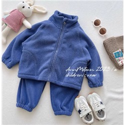 Плюшевый костюм для малышей