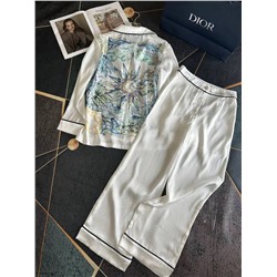 Костюм   распродажа шелк