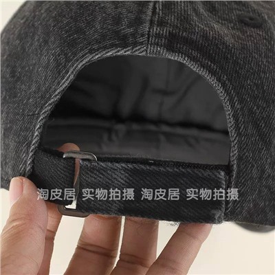 Стильная кепка ❤️ H&*M с пртертостями Экспорт