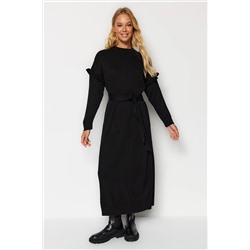 TRENDYOL MODEST Siyah Fırfır Detaylı Ribana Örme Elbise TCTAW24EB00040