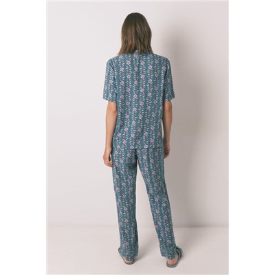 Pijama camisero largo flores verde