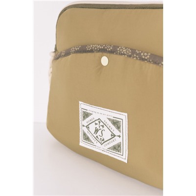 Neceser mediano verde vivo flores