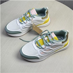 Детские кроссовки, экспорт  РЕПЛЭ*Й