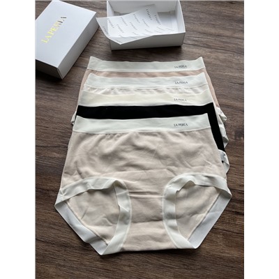 Трусики  4 шт