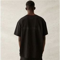 К шортам выше для составления комплекта Футболка ⚫️ESSENTIA*L