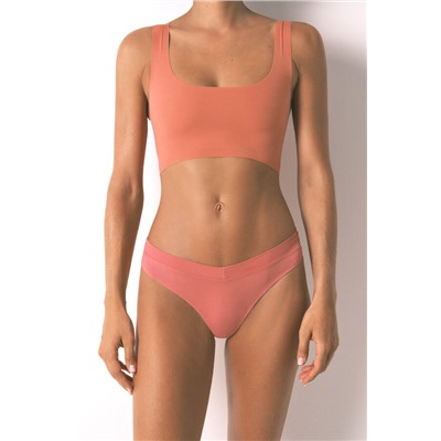 Tanga fruncido espalda rosa
