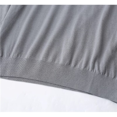 Мужской изысканный вязаный свитер с V-образным вырезом и отворотом