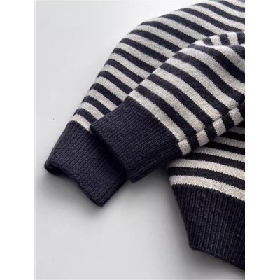 Полосатый кардиган для девочек. Тренд 2026